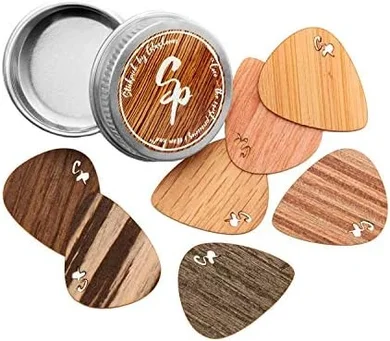 German Wood Guitar Picks: 7 Flexible Picks in Aluminum Case